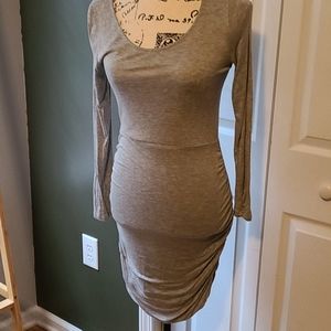 L/S Grey Slim Fitting Dress!